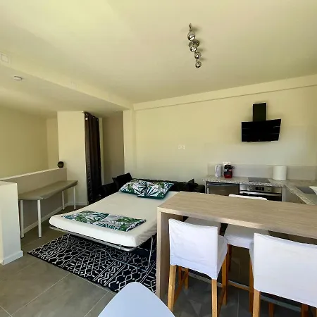 Souplex Jardin Proche Autoroute, Plages Et Attractions, Wifi - Tv, Calme
