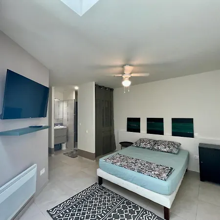 Souplex Jardin Proche Autoroute, Plages Et Attractions, Wifi - Tv, Calme Apartmán Bessan