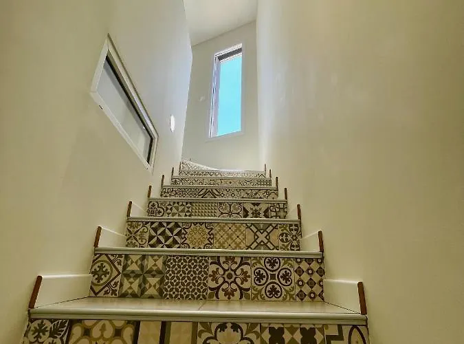 Souplex Jardin Proche Autoroute, Plages Et Attractions, Wifi - Tv, Calme Daire Bessan